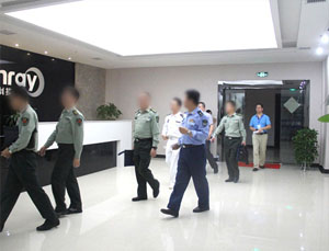 中國人民解放軍總后勤部領(lǐng)導一行蒞臨泰瑞醫療考察